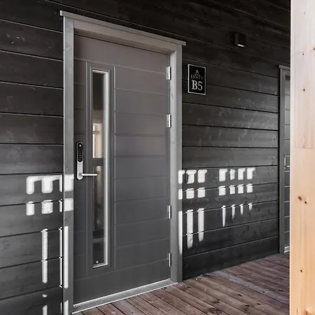 Levin Lyhty Bea For 3 Guests And Bella For 6 Guests By Hilla