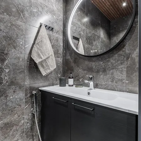 Апартаменты Levin Lyhty Bea For 3 Guests And Bella For 6 Guests By Hilla Леви