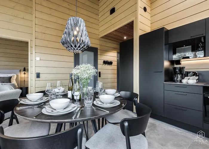 Levin Lyhty Bea For 3 Guests And Bella For 6 Guests By Hilla レヴィ