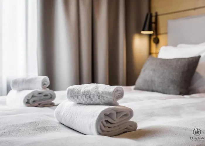 Levin Lyhty Bea For 3 Guests And Bella For 6 Guests By Hilla